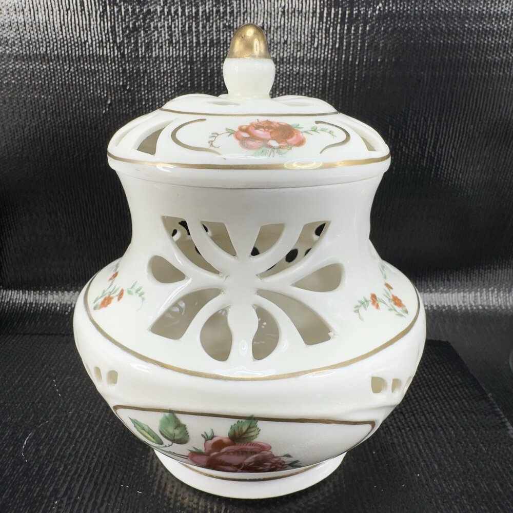 REKODZIELO Porcelain Cutout Container Trinket Dish With Lid Vintage Decor VTG